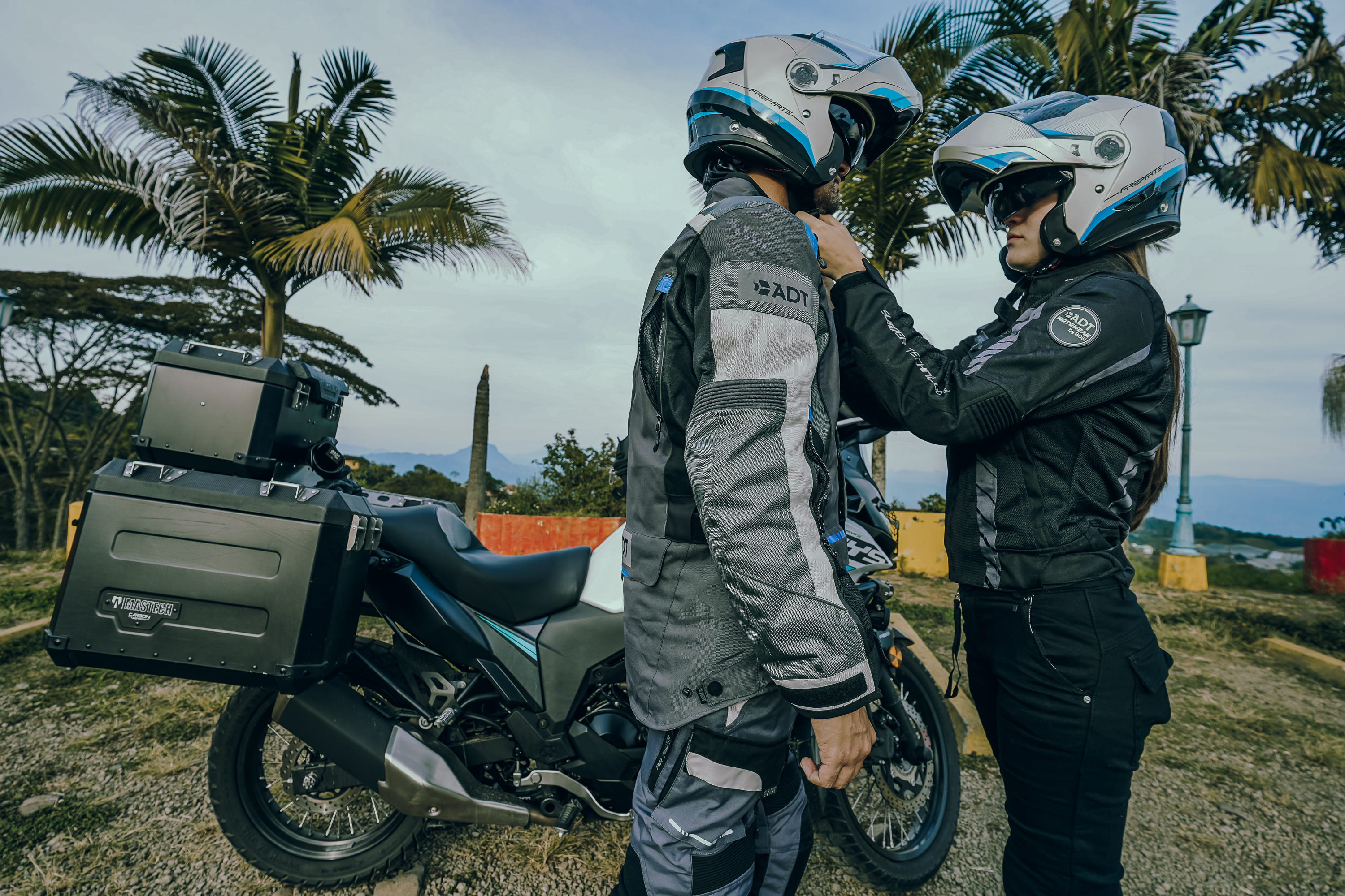 Requisitos de un casco de moto: ¿Cuál elegir?
