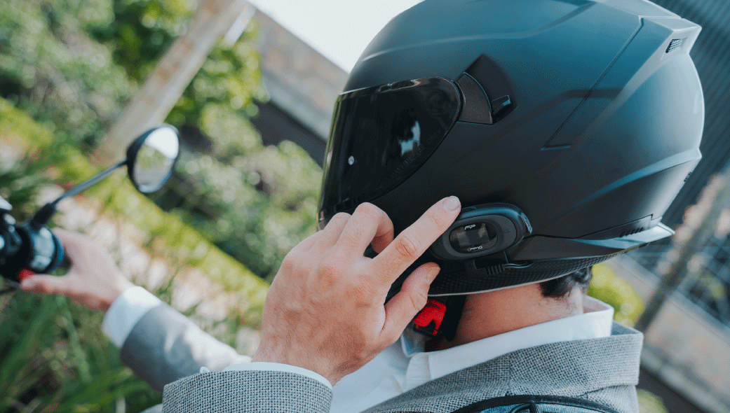 Intercomunicadores Para Moto: El Accesorio Que Todo Motociclista Debería Tener